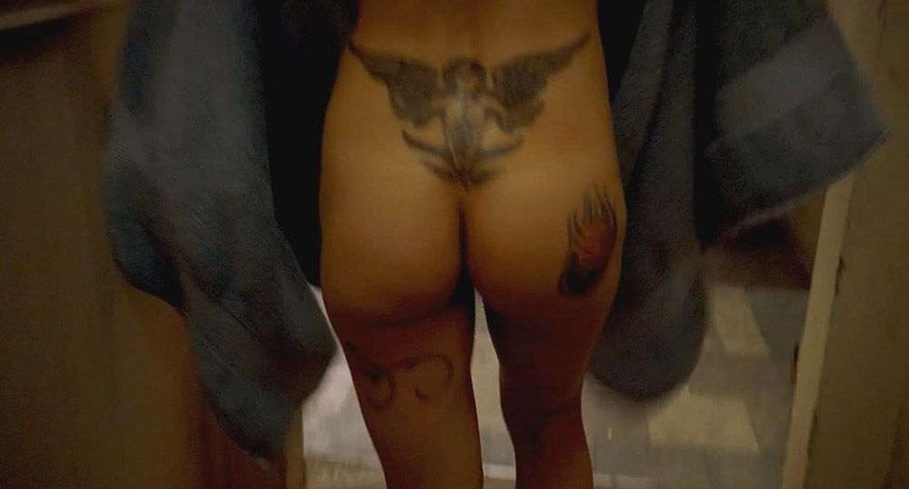 Sarah Shahi Nude Sexy Leaks 013